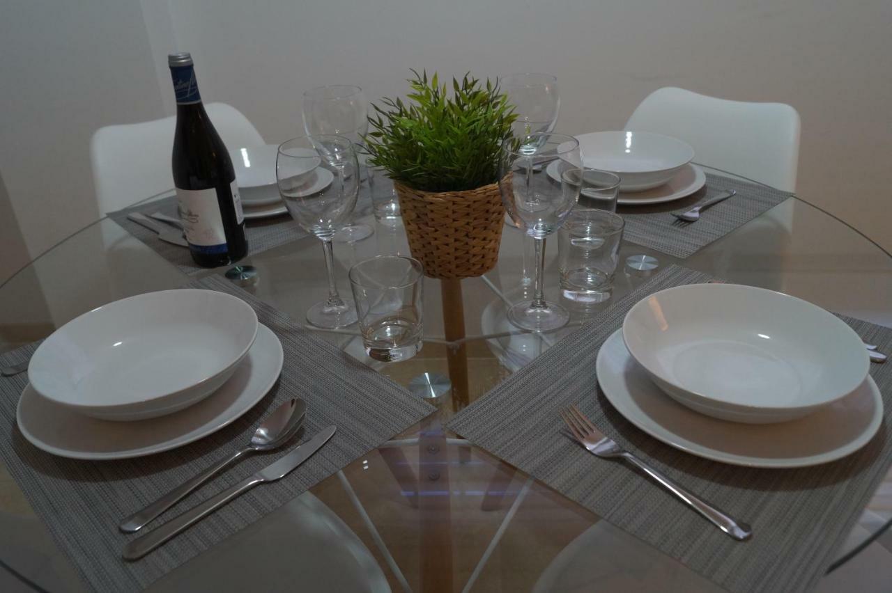 Apartamento Plaza Alfonso XII Málaga Exteriör bild
