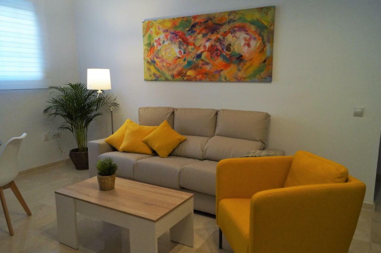 Apartamento Plaza Alfonso XII Málaga Exteriör bild