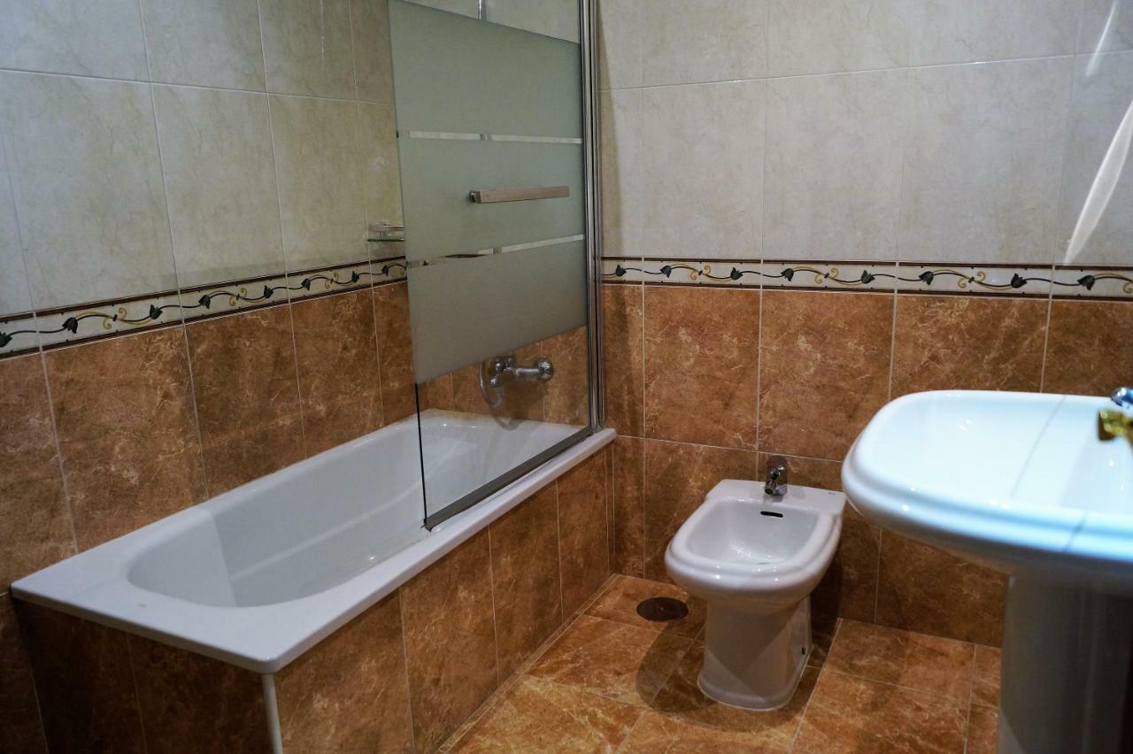 Apartamento Plaza Alfonso XII Málaga Exteriör bild