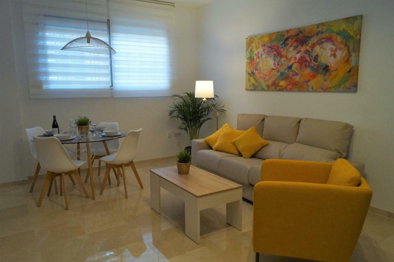 Apartamento Plaza Alfonso XII Málaga Exteriör bild