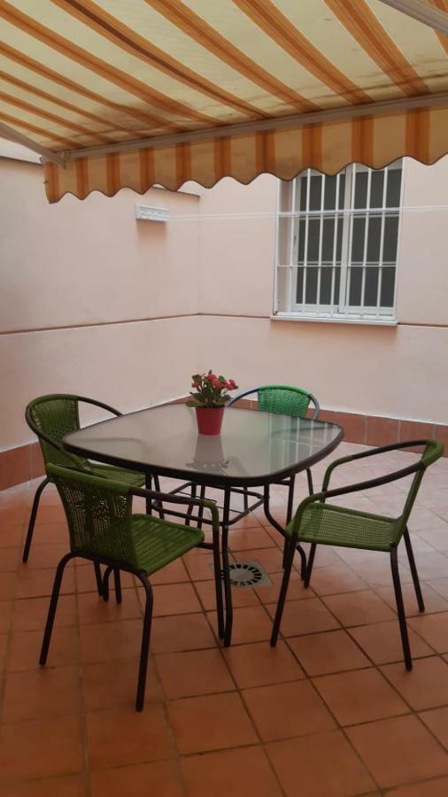 Apartamento Plaza Alfonso XII Málaga Exteriör bild